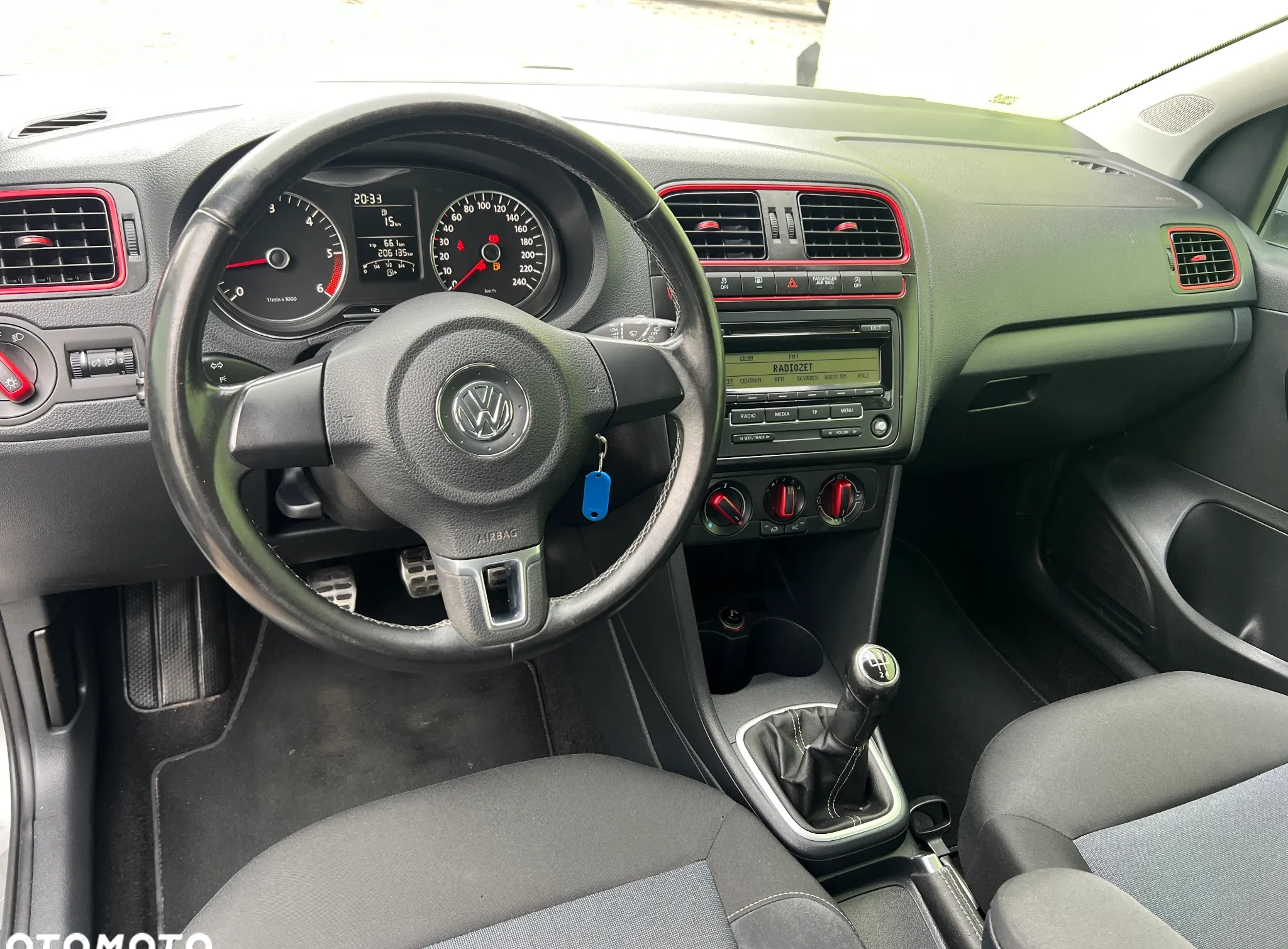 Volkswagen Polo cena 21000 przebieg: 206134, rok produkcji 2011 z Niemcza małe 106